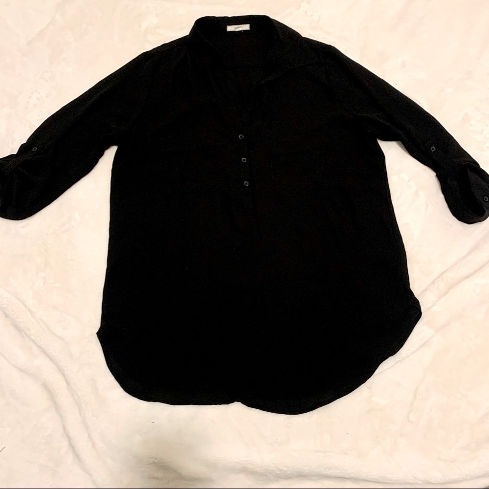 Pleione Sz M flowy black collard button up shirt